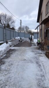 Уборка и расчистка снега Уборка и расчистка снега